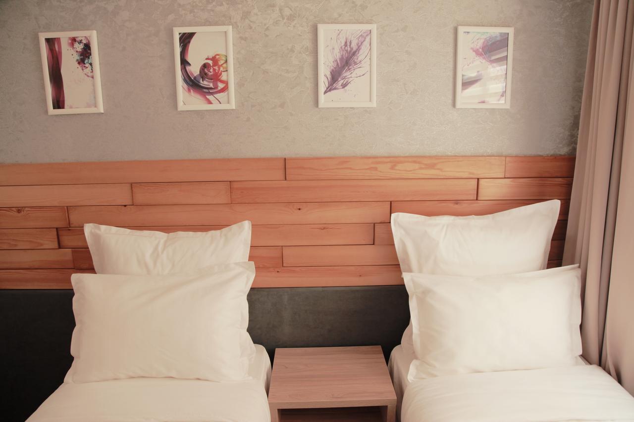 Small Hotel Biszkek Zewnętrze zdjęcie