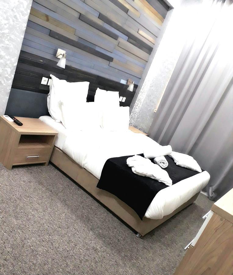 Small Hotel Biszkek Zewnętrze zdjęcie