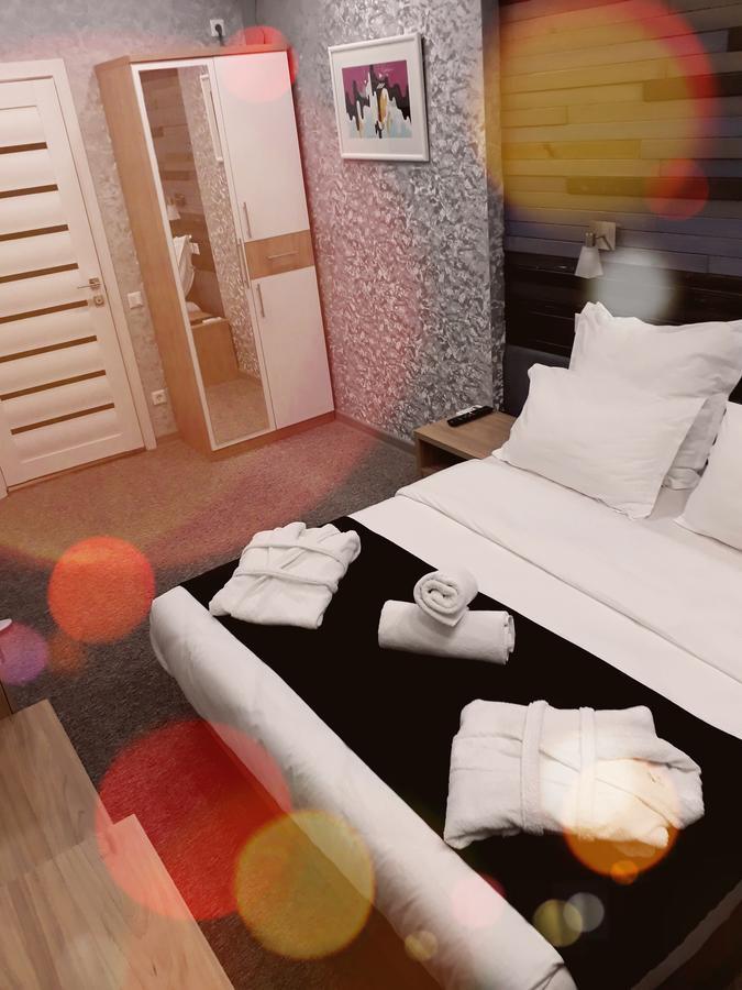 Small Hotel Biszkek Zewnętrze zdjęcie